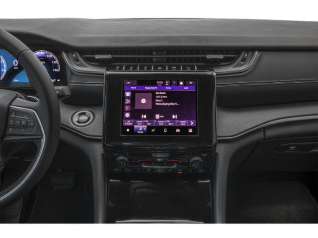 Certified 2025 Jeep Grand Cherokee L Limited w/ Black Appearance Package AWD/4WD image 10