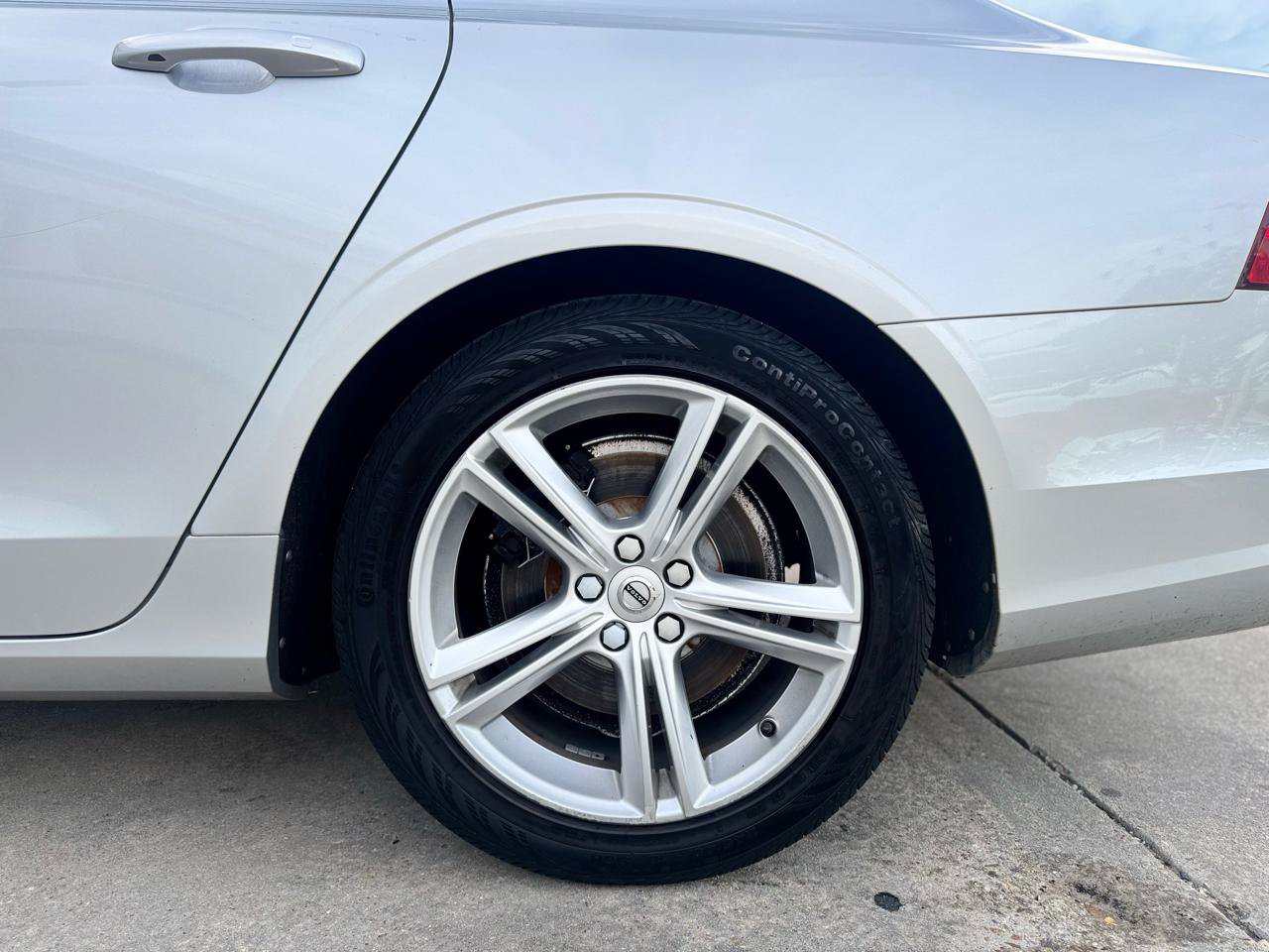 Used 2018 Volvo S90 T5 Momentum w/ Convenience Package AWD/4WD image 22