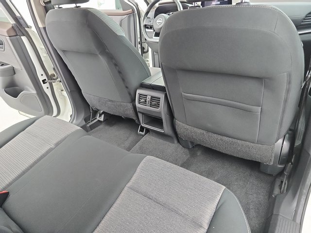 Certified 2022 Nissan Rogue S image 11