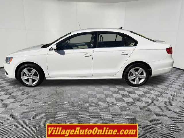 Used 2013 Volkswagen Jetta TDI FWD image 9