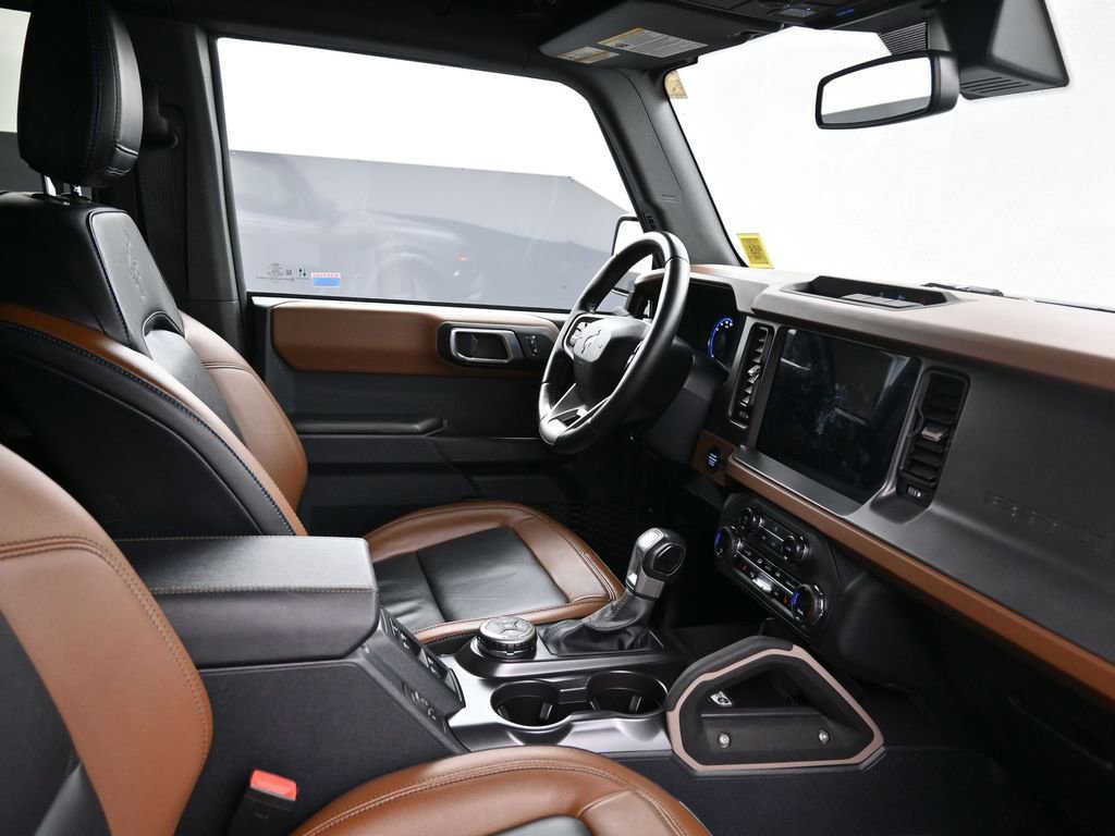 Used 2024 Ford Bronco Outer Banks image 15