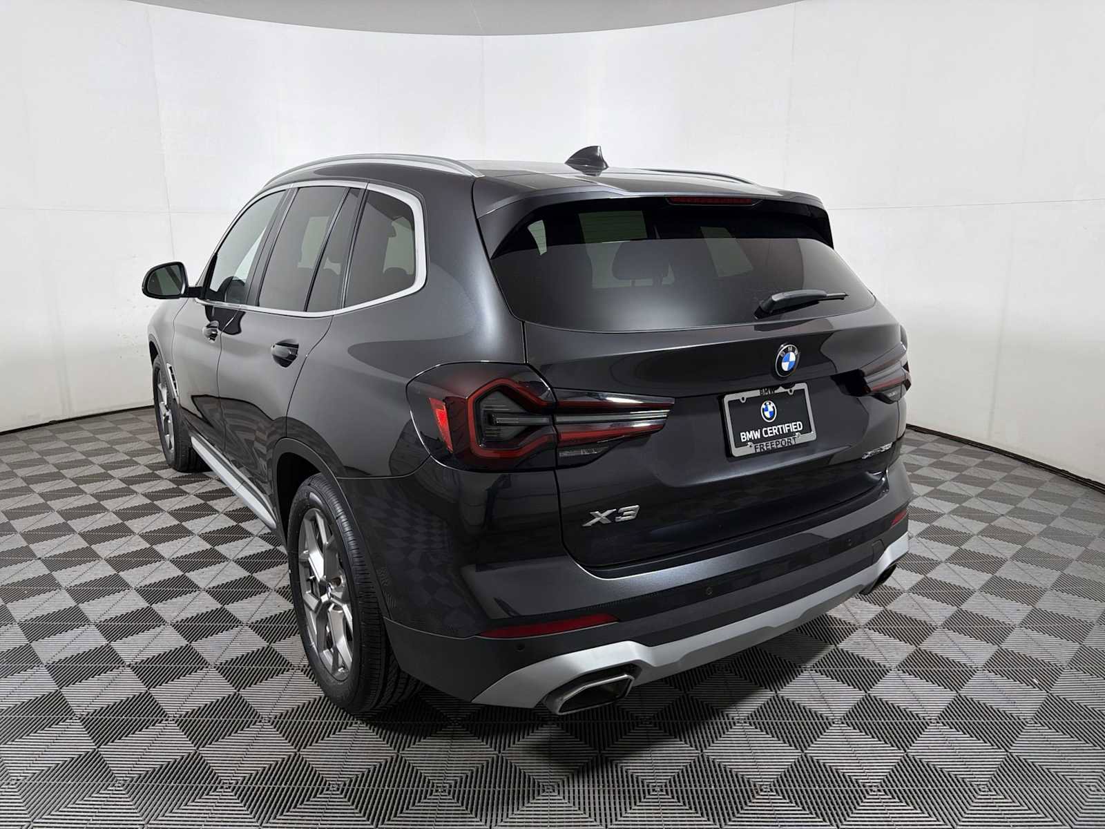 Certified 2022 BMW X3 xDrive30i w/ Convenience Package w/ZPA image 5