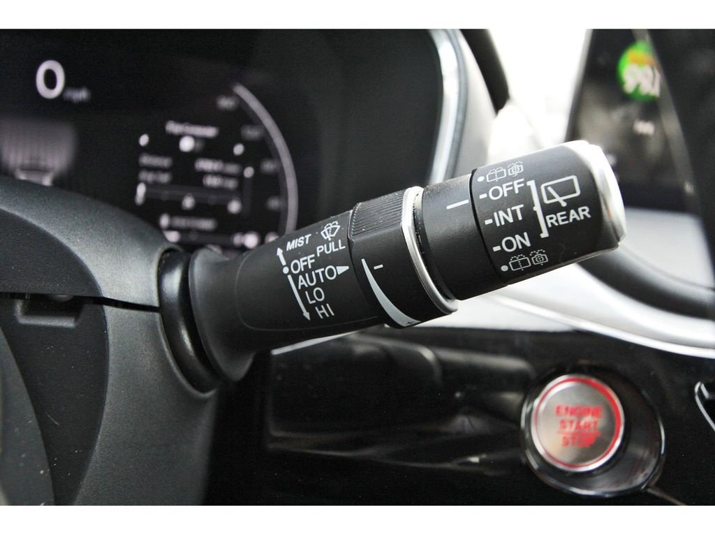 Used 2024 Acura MDX FWD w/ Technology Package image 18