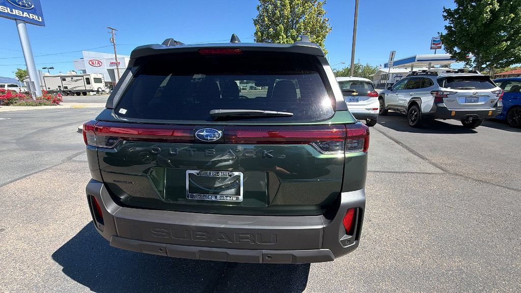 Used 2026 Subaru Outback Touring XT AWD/4WD image 5