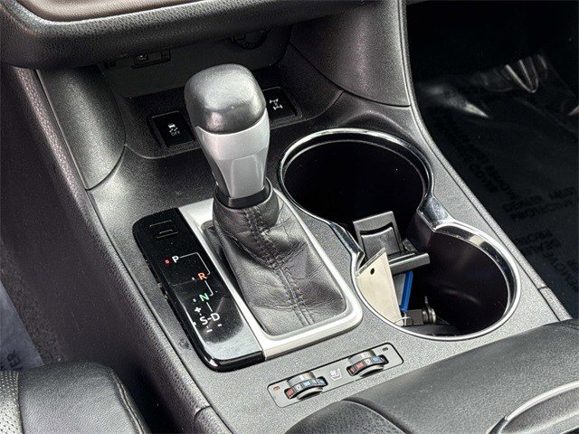 Used 2016 Toyota Highlander Limited image 22