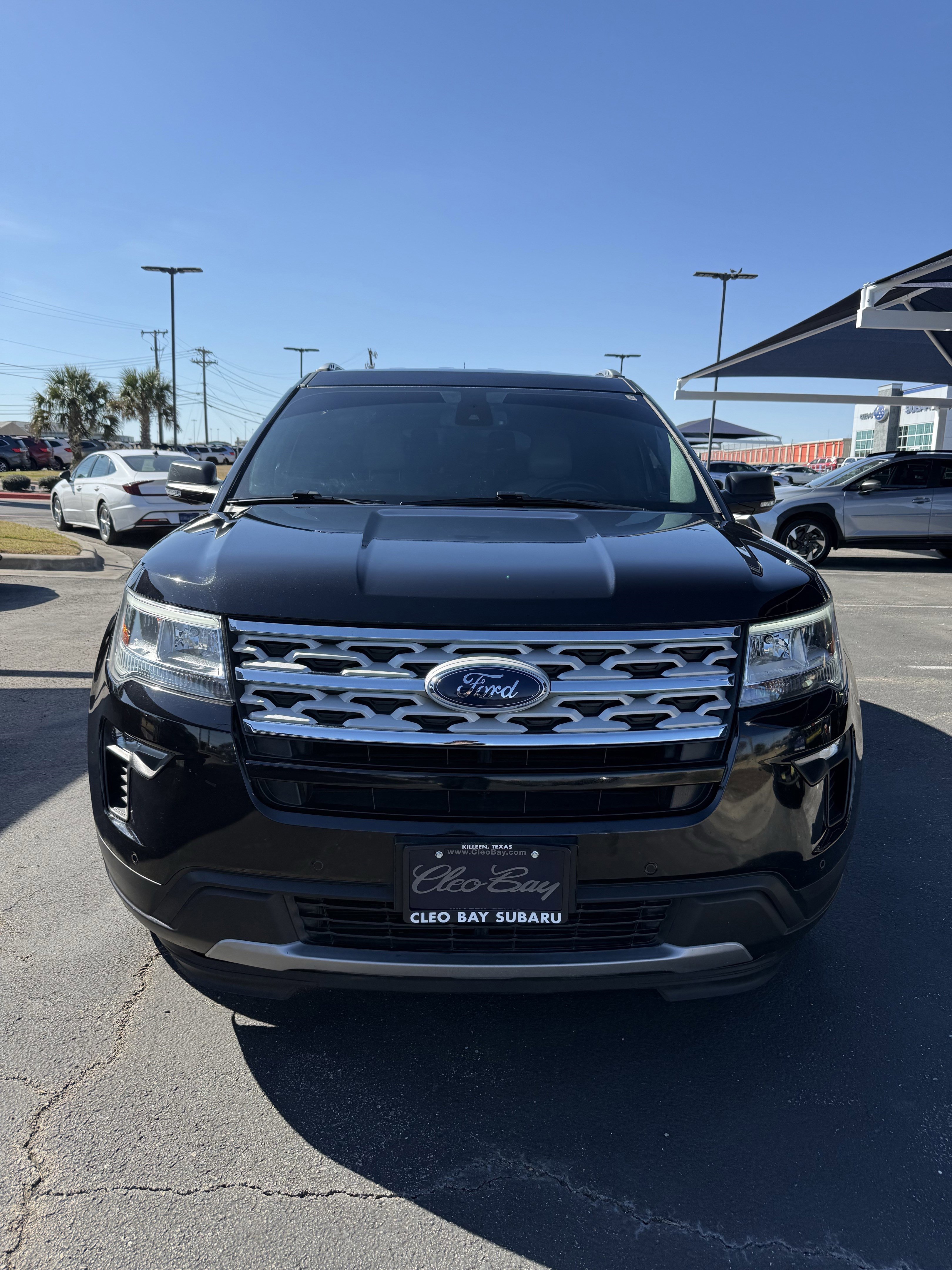 Used 2019 Ford Explorer XLT w/ Equipment Group 202A image 2