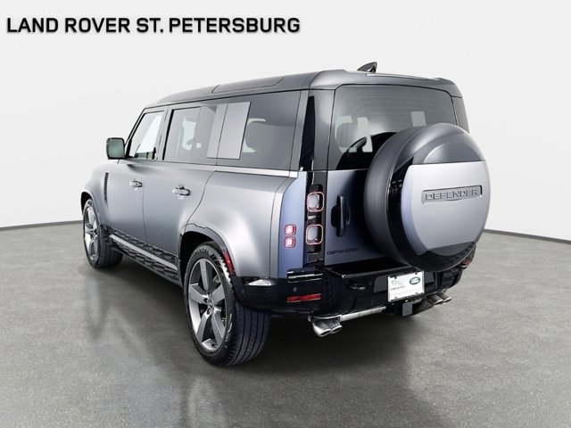 Used 2025 Land Rover Defender 110 V8 image 7