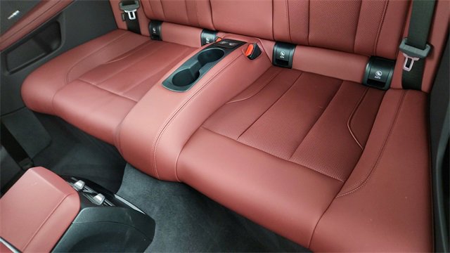 Used 2026 BMW M440i Convertible image 33