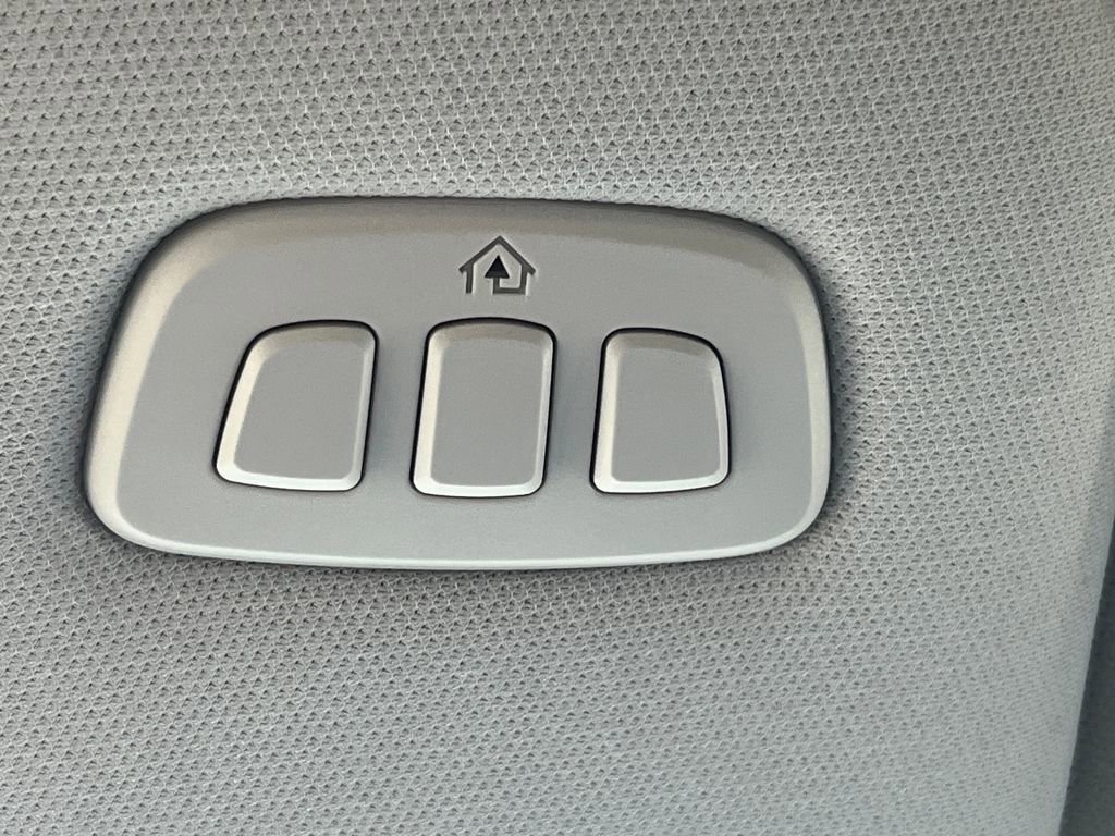 New 2026 Ford Explorer Platinum w/ LUX Leather Package image 33