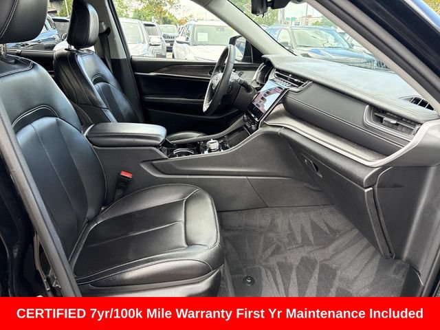 Used 2023 Jeep Grand Cherokee L Limited w/ Luxury Tech Group II AWD/4WD image 10