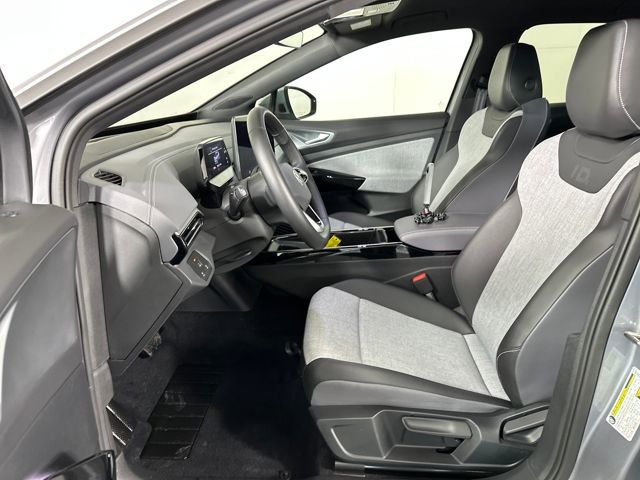 Used 2024 Volkswagen ID.4 Pro image 11