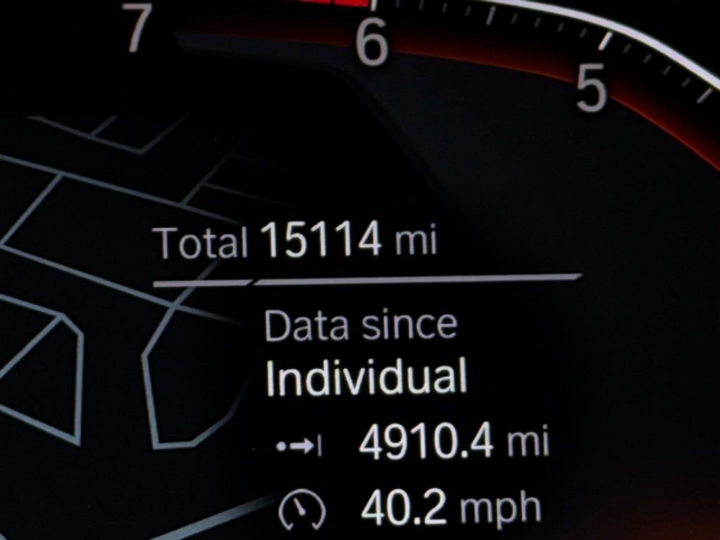 Used 2025 BMW X4 xDrive30i image 15