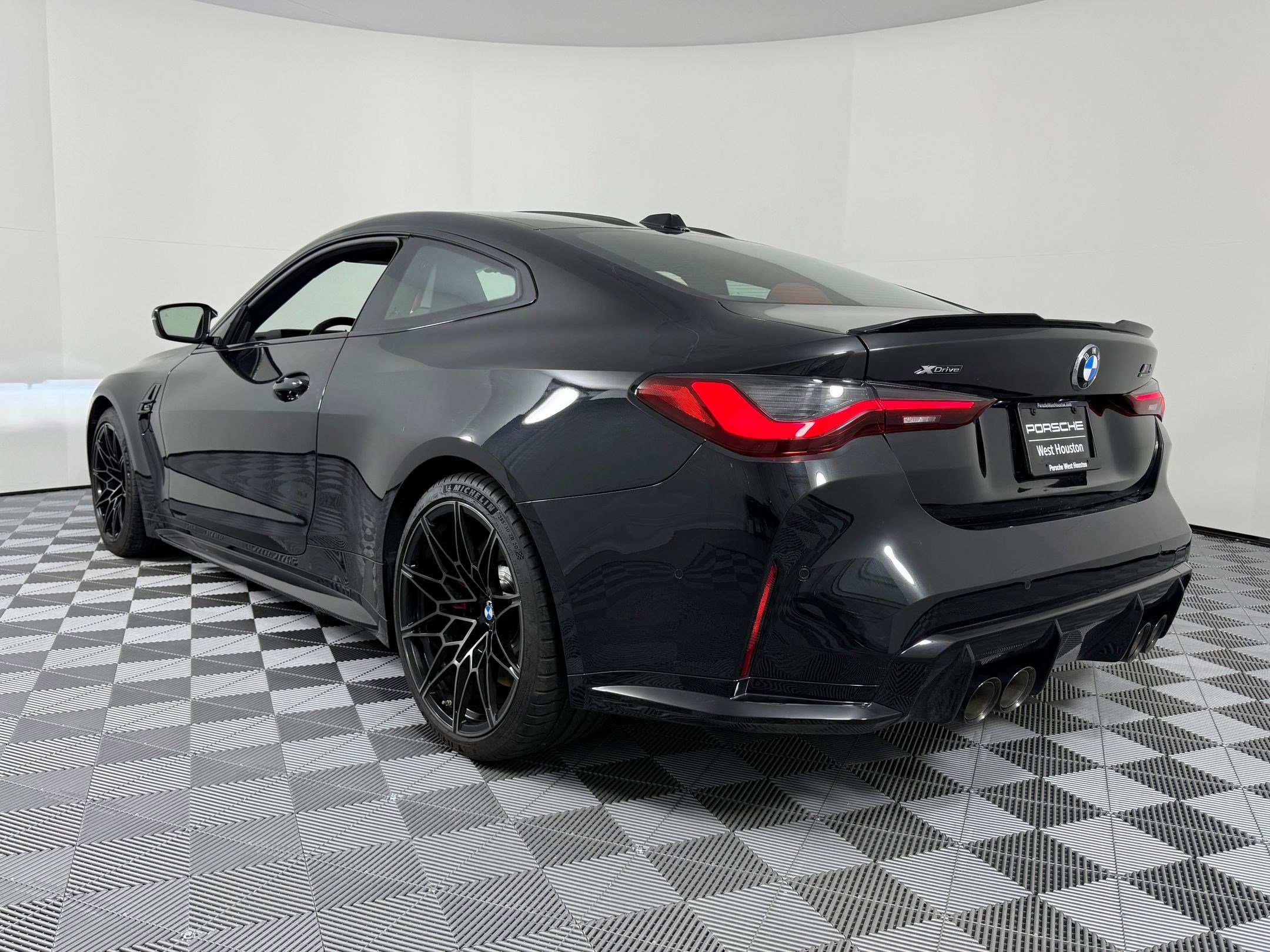 Used 2024 BMW M4 xDrive Competition image 3