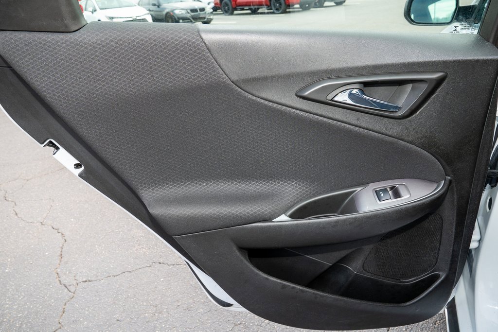 Used 2023 Chevrolet Malibu LT image 8