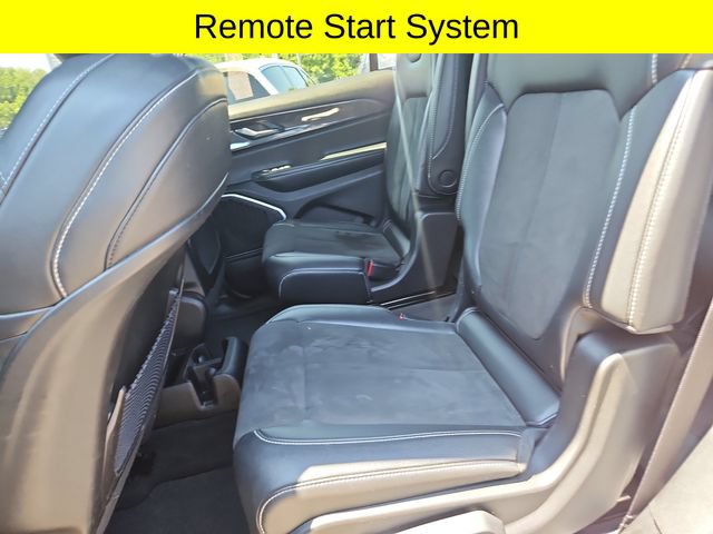 Used 2021 Jeep Grand Cherokee L Laredo AWD/4WD image 26