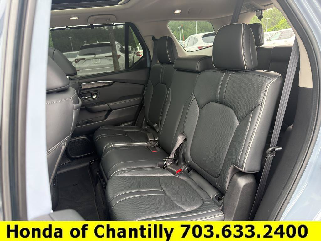 Certified 2023 Honda Pilot Elite image 26