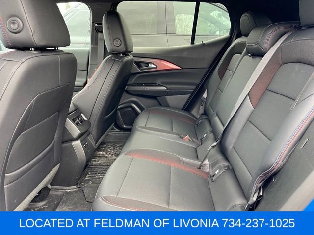 Used 2025 Chevrolet Equinox EV RS w/ Convenience Package II image 9