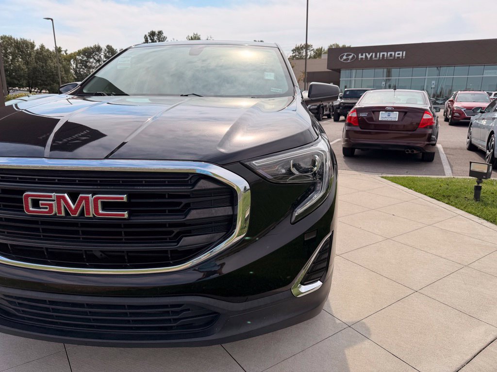 Used 2019 GMC Terrain SLE FWD image 13
