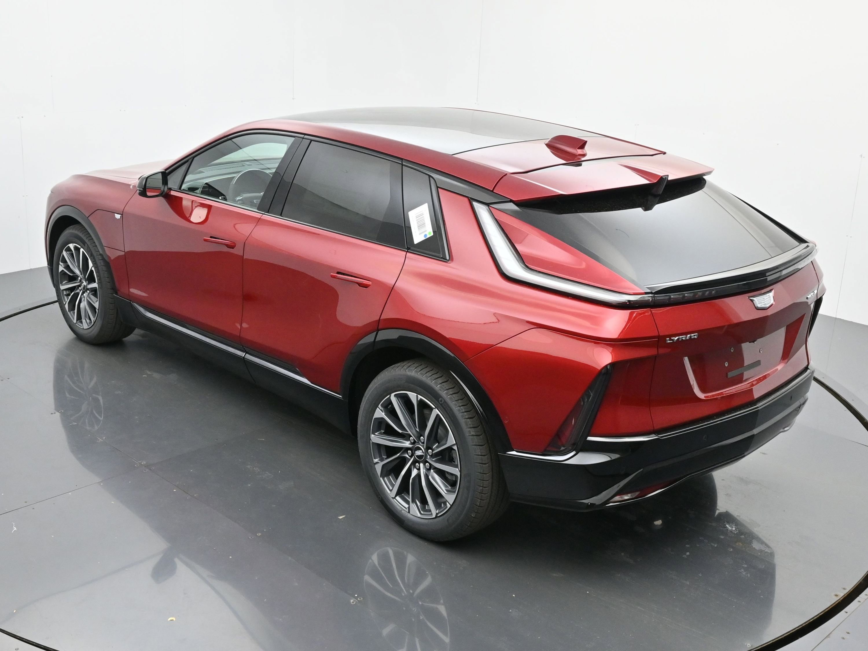 New 2026 Cadillac Lyriq Sport image 25