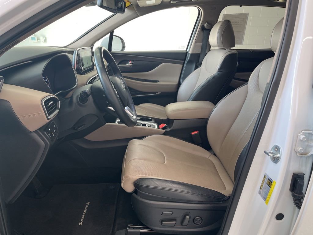 Used 2020 Hyundai Santa Fe Limited w/ Cargo Package image 14