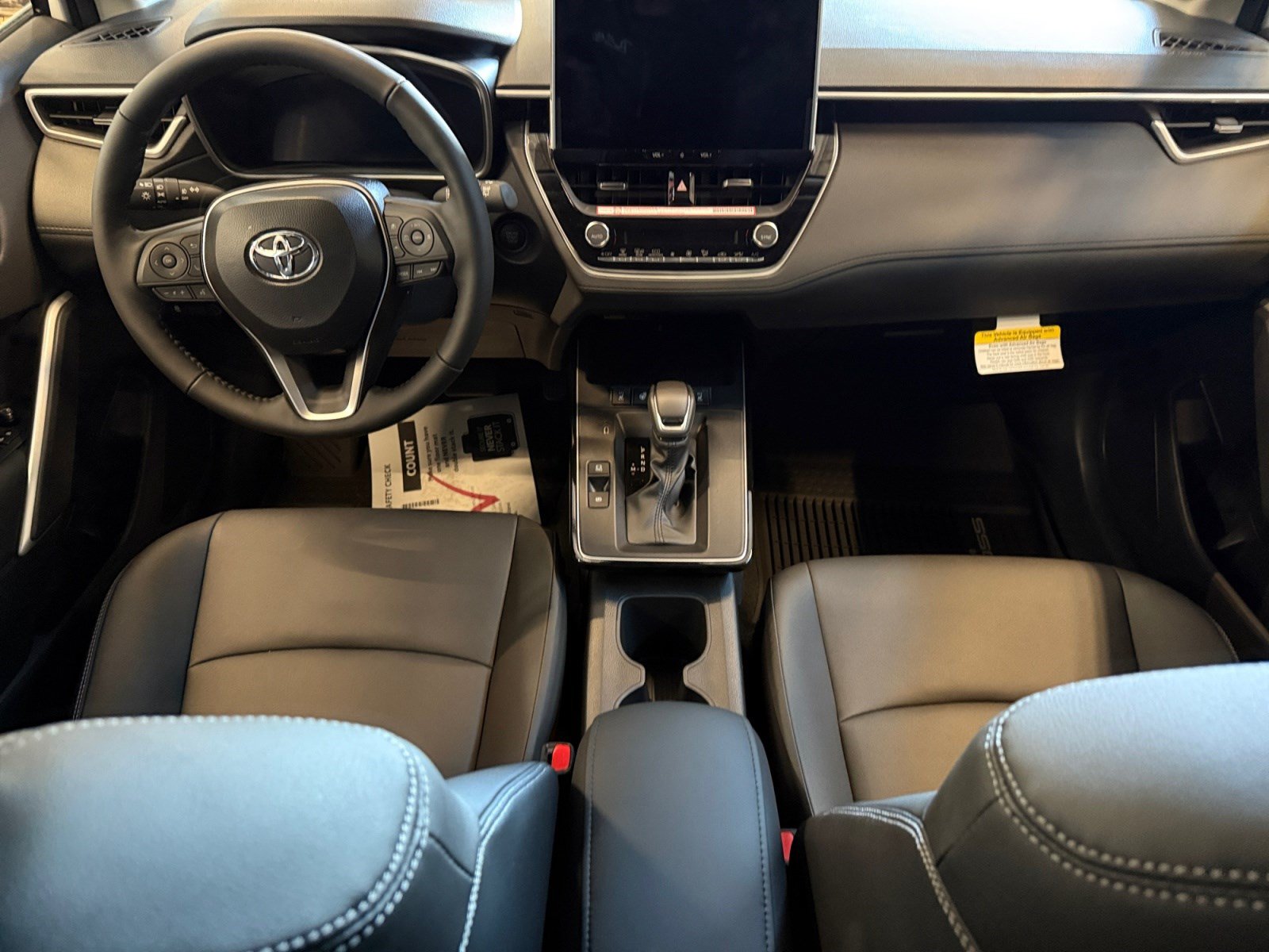 New 2026 Toyota Corolla Cross XLE w/ Convenience Package AWD/4WD image 14