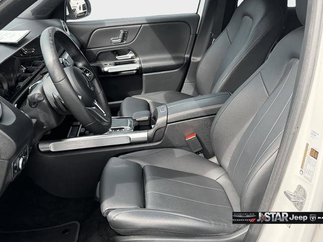 Used 2023 Mercedes-Benz EQB 300 4MATIC image 10