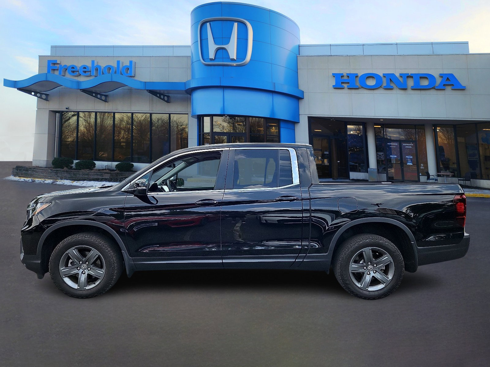 Certified 2023 Honda Ridgeline RTL image 4