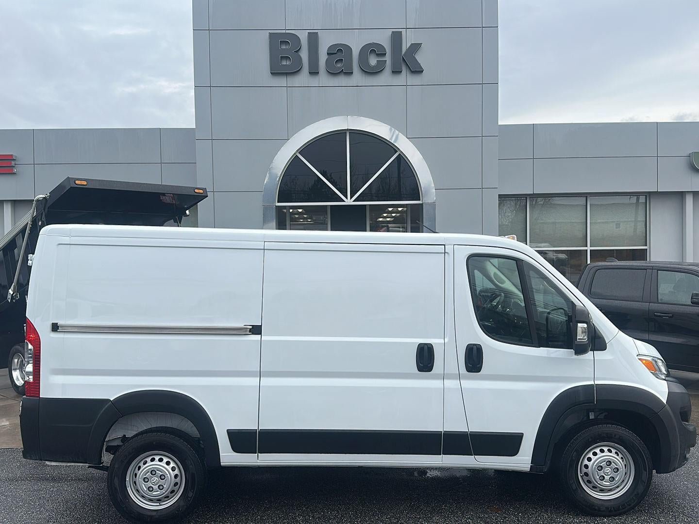 New 2026 RAM ProMaster 1500 w/ Convenience Group FWD image 3