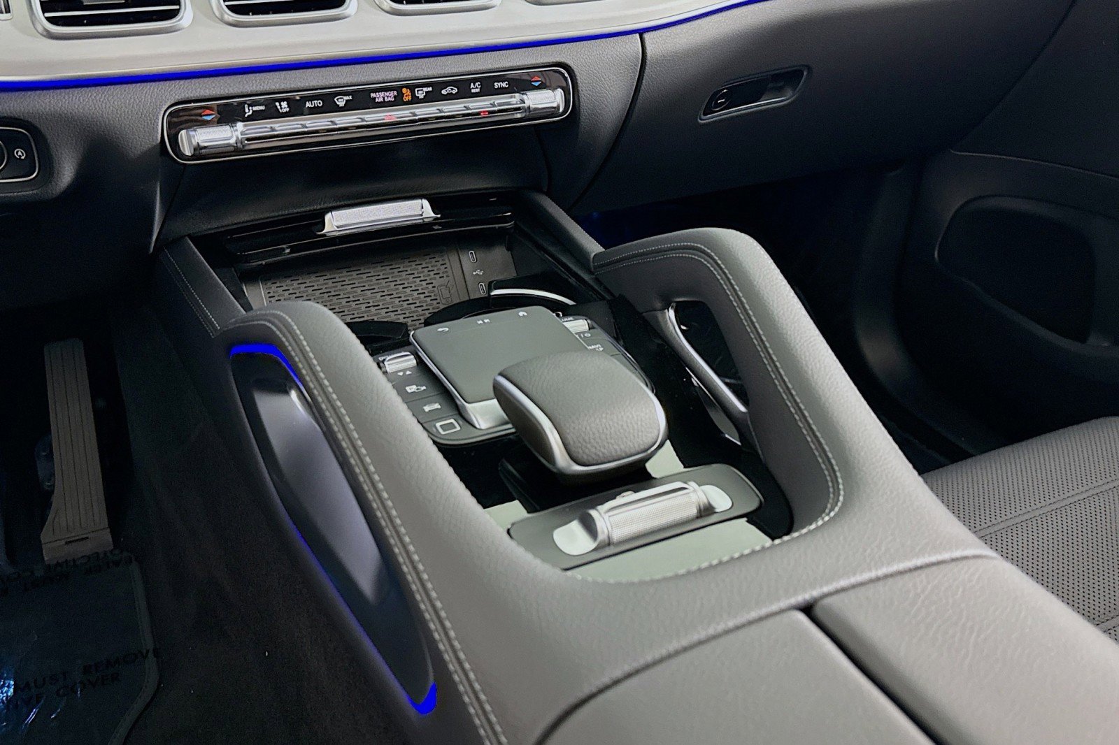 New 2026 Mercedes-Benz GLE 580 4MATIC image 5