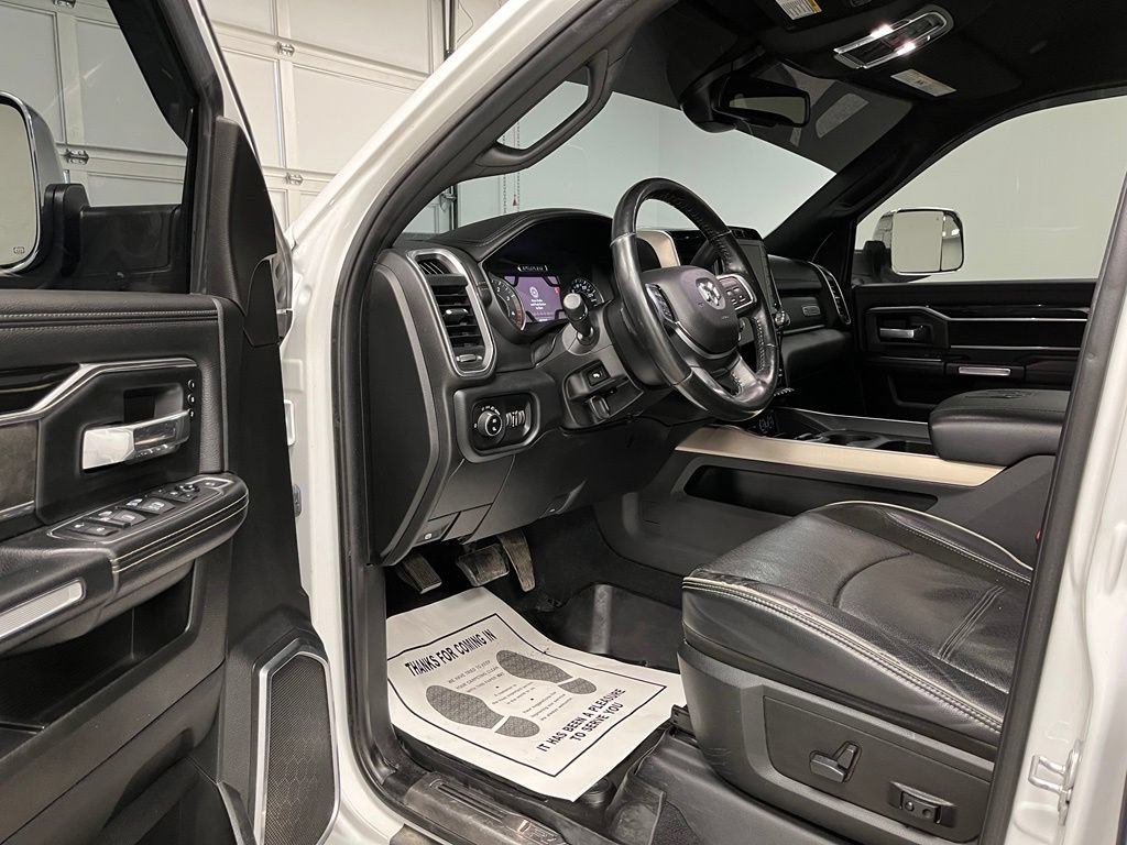 Used 2019 RAM 3500 Laramie AWD/4WD image 17