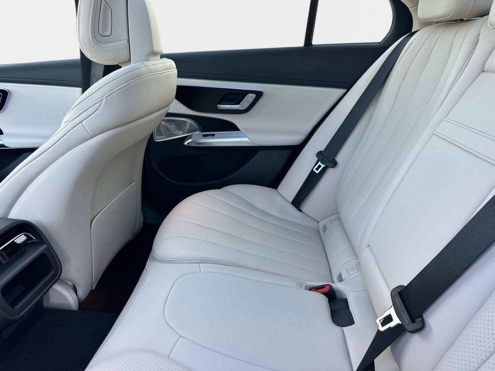 New 2026 Mercedes-Benz E 350 Sedan image 13