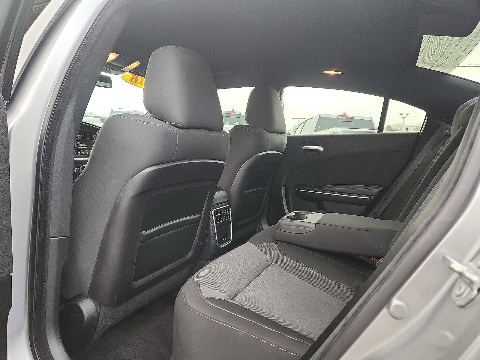 Used 2016 Dodge Charger SXT image 10