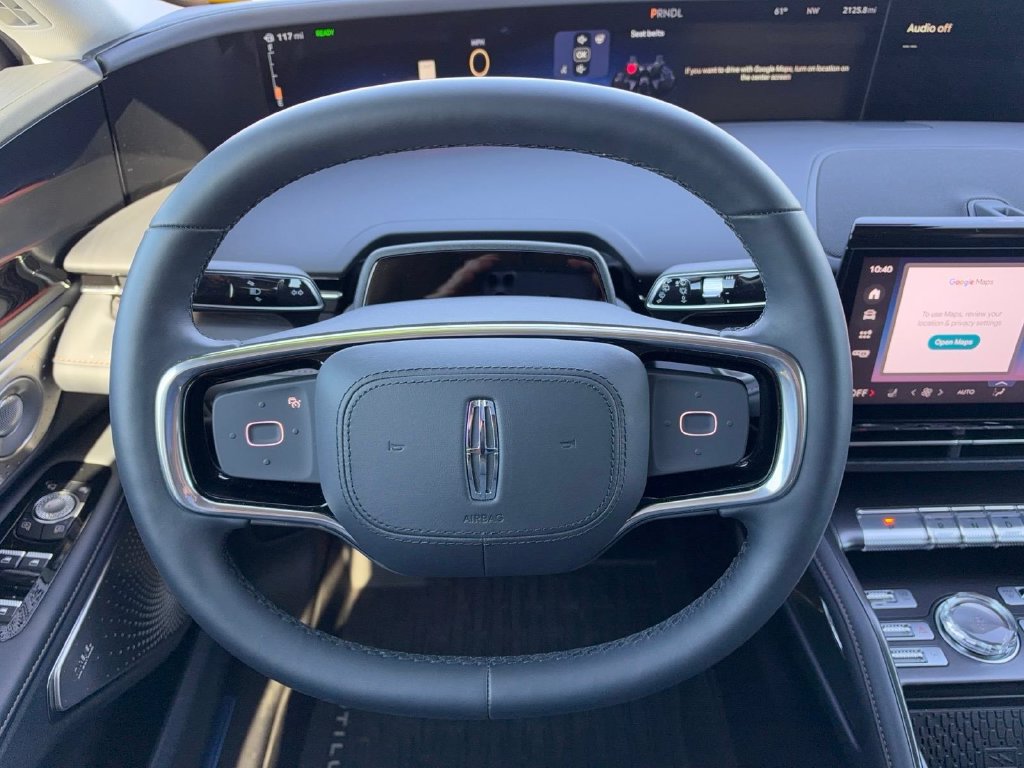 New 2026 Lincoln Nautilus Reserve AWD/4WD image 12