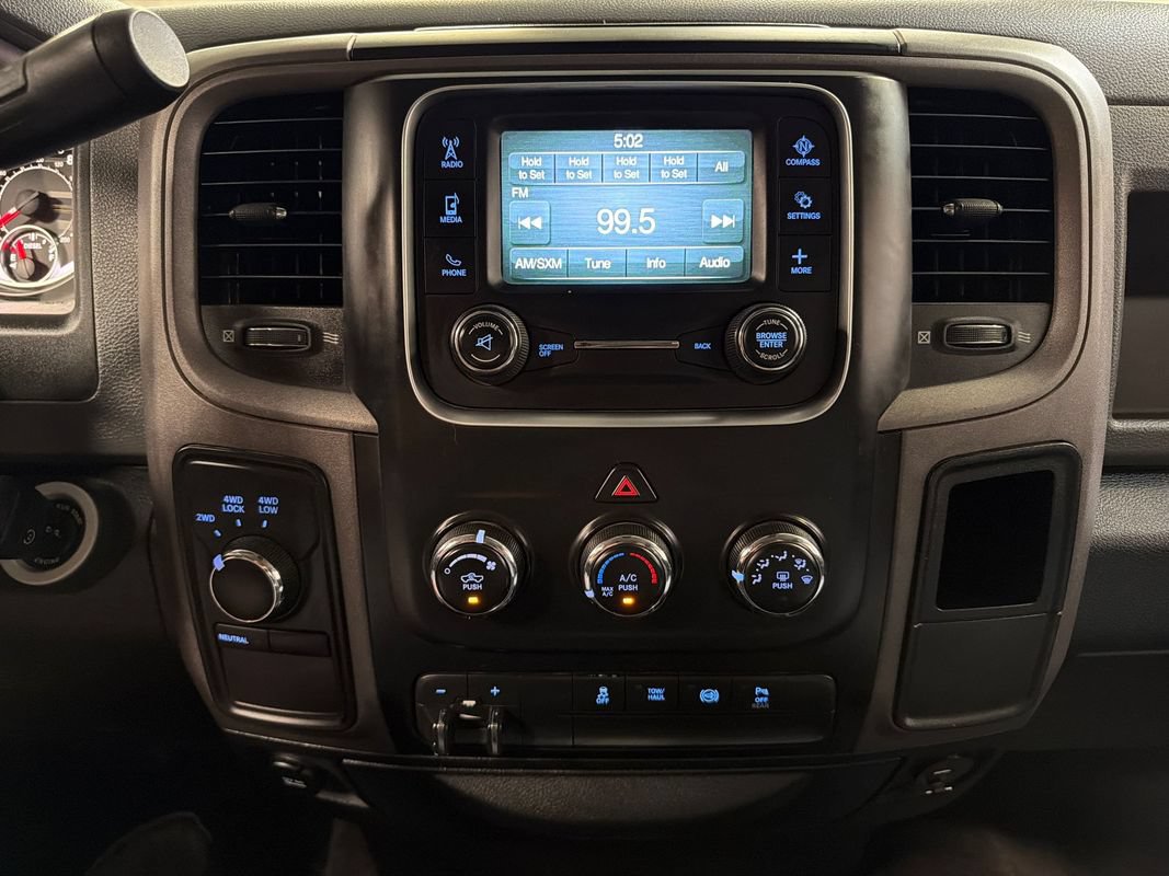 Used 2016 RAM 2500 Tradesman w/ Chrome Appearance Group AWD/4WD image 17