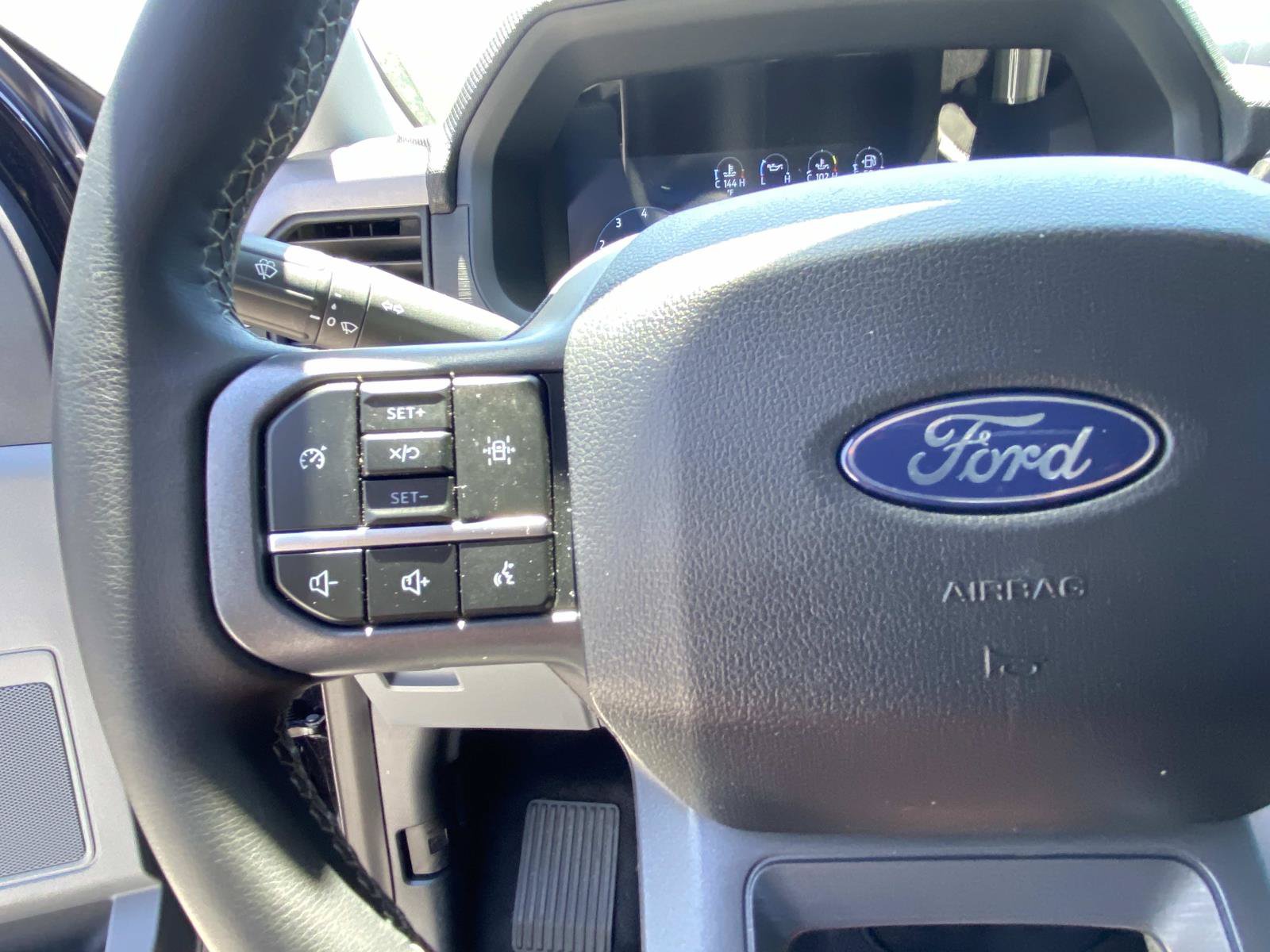 Used 2025 Ford F150 XLT w/ Equipment Group 301A Standard AWD/4WD image 26