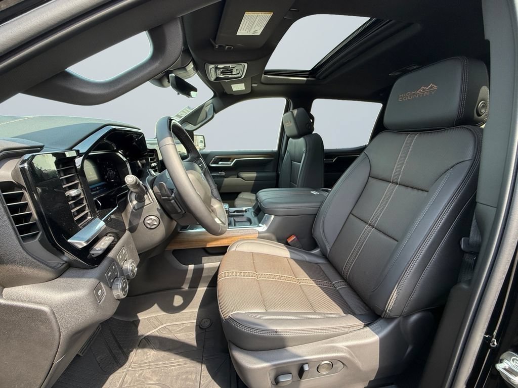 New 2026 Chevrolet Silverado 1500 High Country w/ High Country Premium Package AWD/4WD image 9