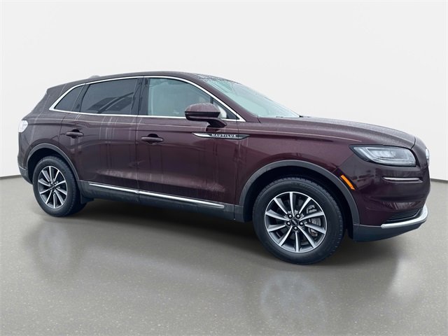 Used 2022 Lincoln Nautilus FWD image 7