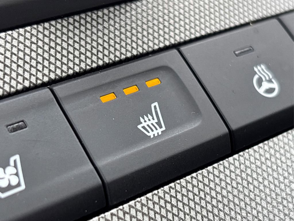 Used 2021 Hyundai Palisade Limited image 34