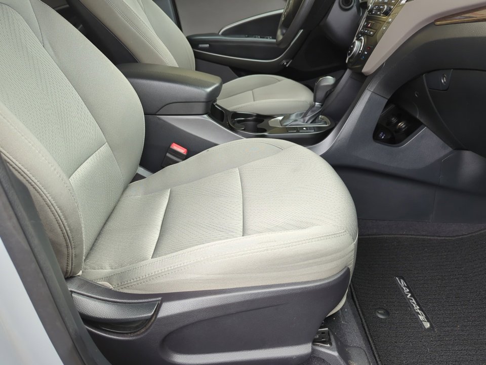 Used 2018 Hyundai Santa Fe Sport w/ 2.4L Value Package 02 FWD image 39