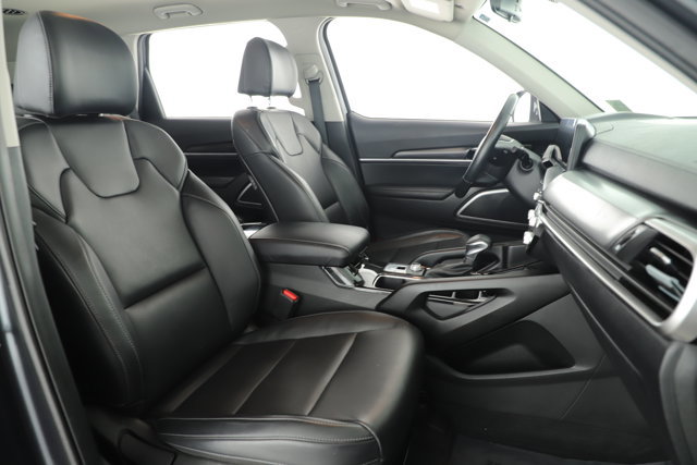 Used 2024 Kia Telluride LX image 21