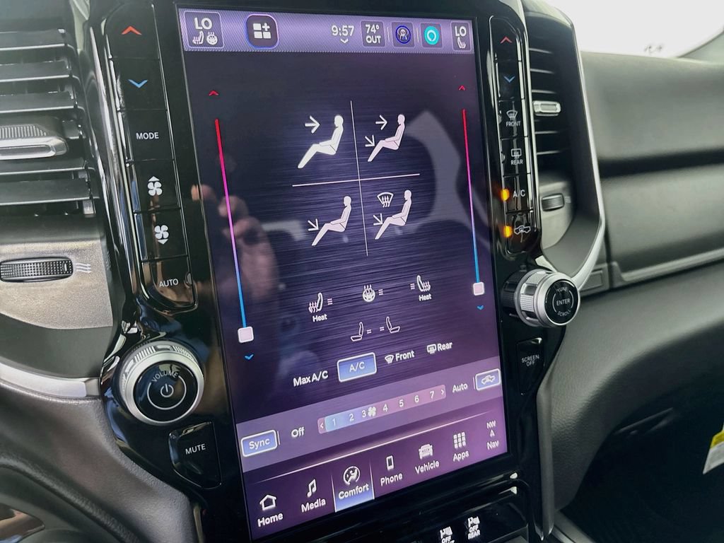 New 2026 RAM 1500 Big Horn AWD/4WD image 14