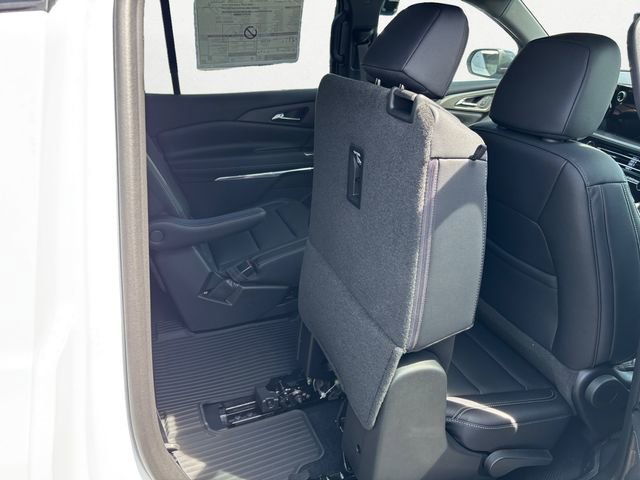 New 2026 Chevrolet Traverse LT w/ Midnight/Sport Edition image 21