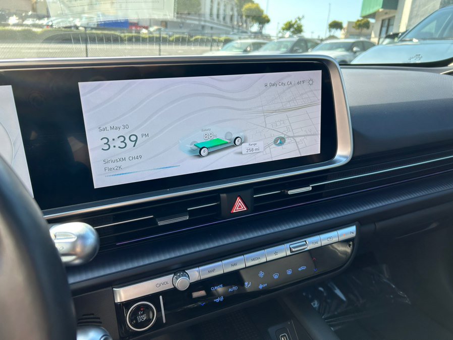 Used 2023 Hyundai Ioniq 6 Limited RWD image 30