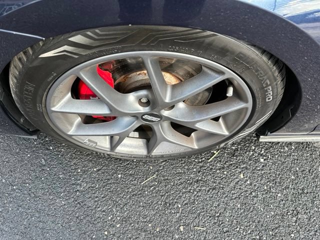 Used 2017 Volkswagen GTI SE FWD image 5