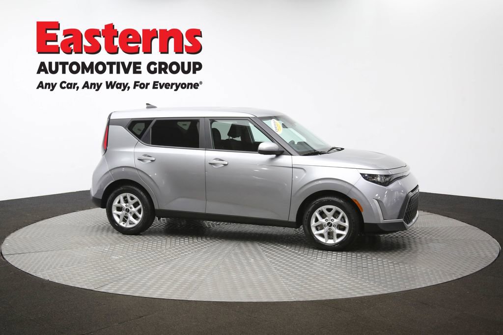 Used 2023 Kia Soul LX w/ Option Group 015 image 47