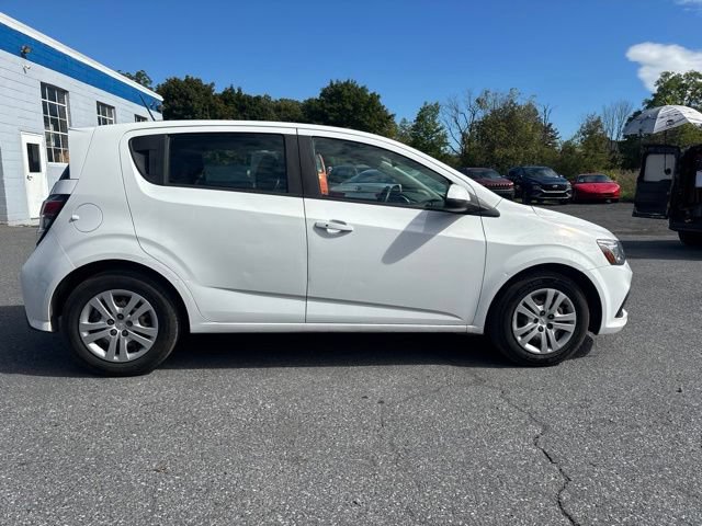 Used 2019 Chevrolet Sonic LT FWD image 6