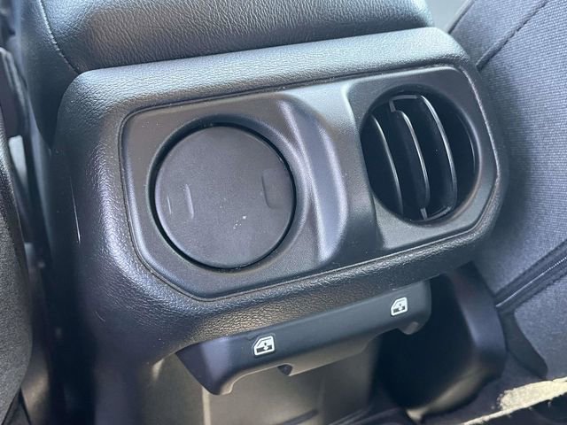 Used 2024 Jeep Wrangler Sport S image 19