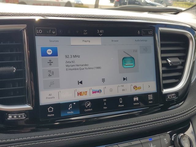 New 2026 Chrysler Pacifica Limited FWD image 13