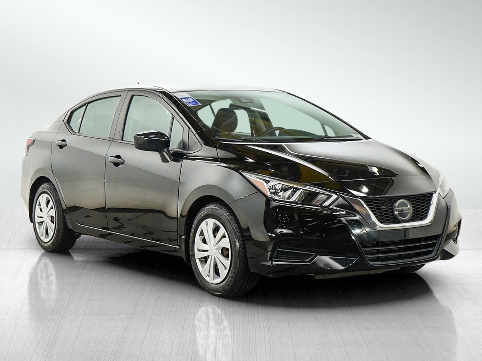 Used 2021 Nissan Versa S FWD image 7