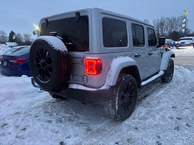 Used 2023 Jeep Wrangler Unlimited Sahara w/ Cold Weather Group image 7